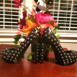 Ruthie Davis Leather Beaded Accents Pumps